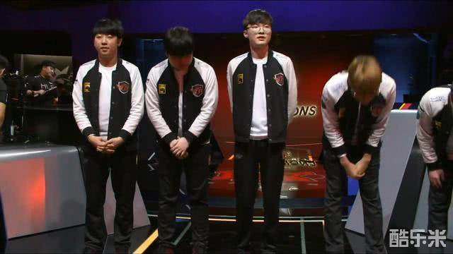 对他来说 对他来说