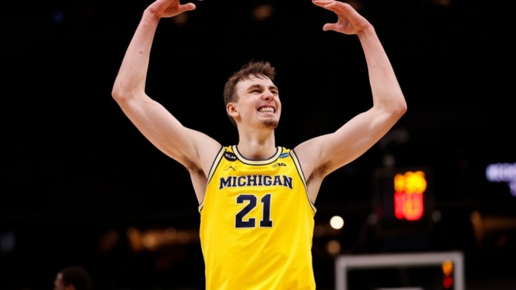 牵制作用会 牵制作用会