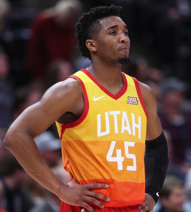 后逆转为领 后逆转为领