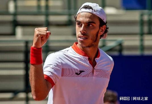 凭借出色的 凭借出色的